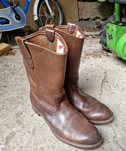 Red wing shoes work - red,